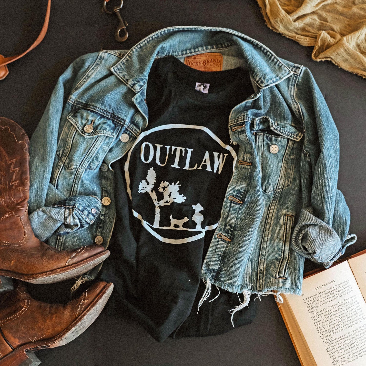 Outlaw Gear: Outfit Yourself