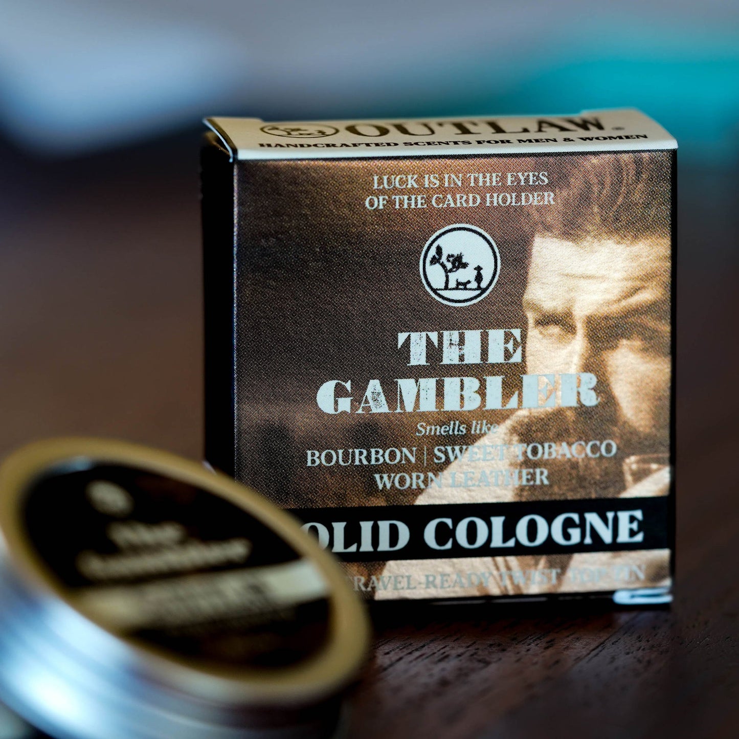 Craft Your Own The Gambler Scent Soundtrack – Bourbon, Tobacco, Leather & Unbeatable Luck