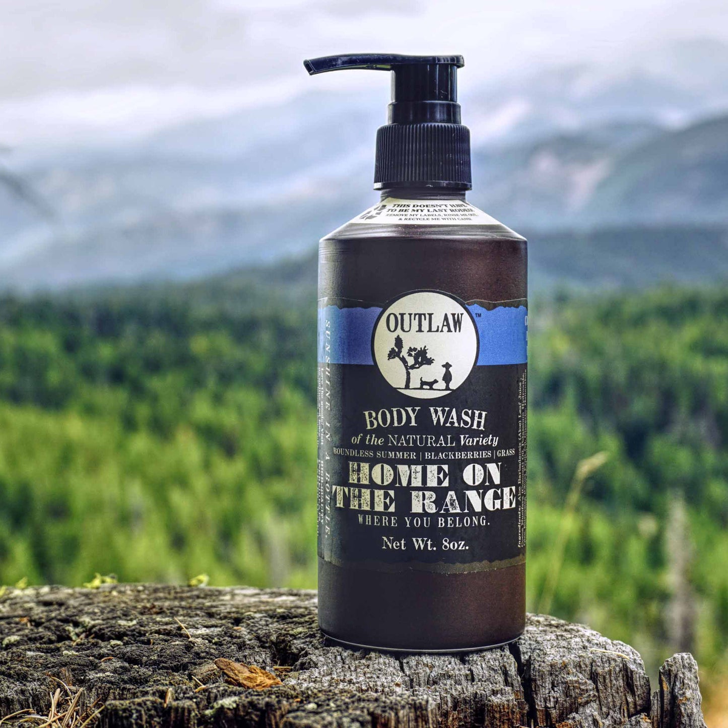 Natural body wash with laundry and berry scent by Outlaw